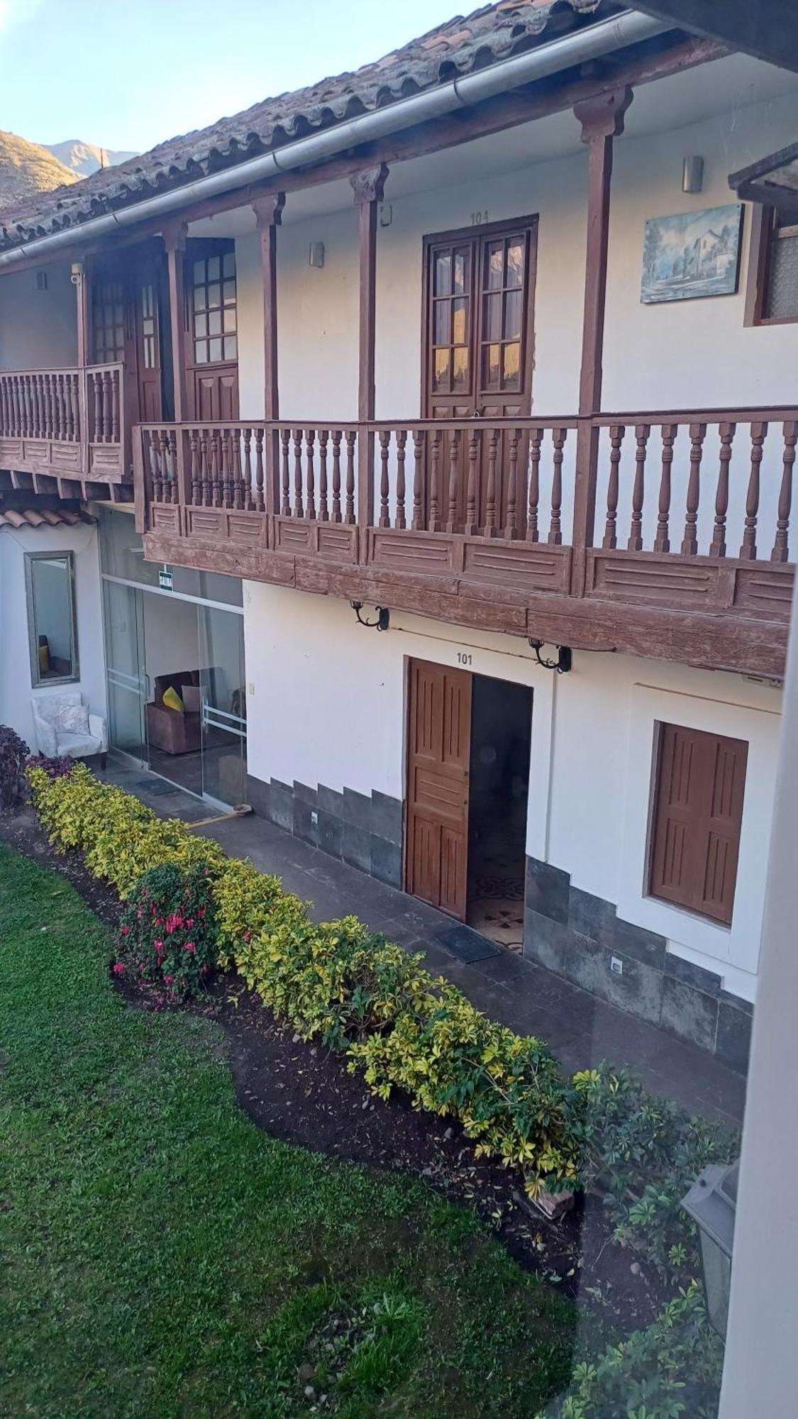 Rhouse Calca Hotel Bagian luar foto